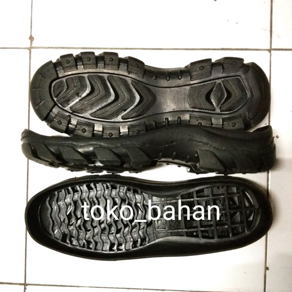 Detail Gambar Tapak Sepatu Nomer 34