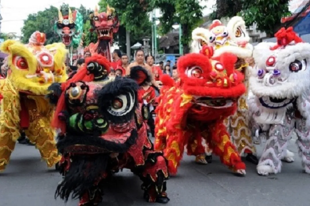 Detail Gambar Tari Barongsai Nomer 16