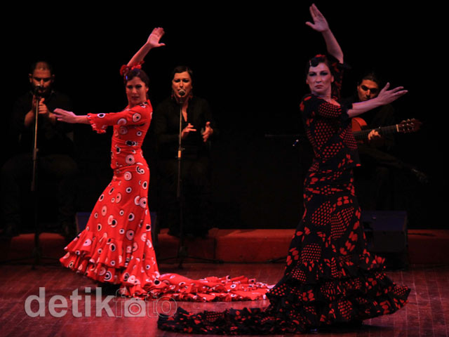 Detail Gambar Tari Flamenco Nomer 17