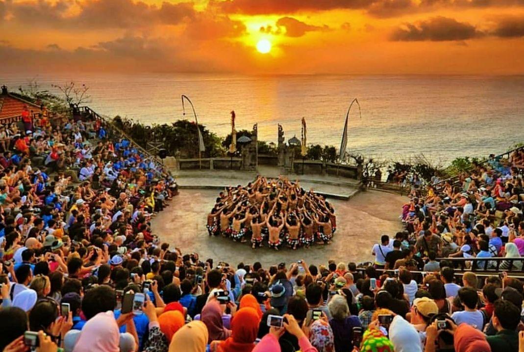 Detail Gambar Tari Kecak Bali Nomer 7