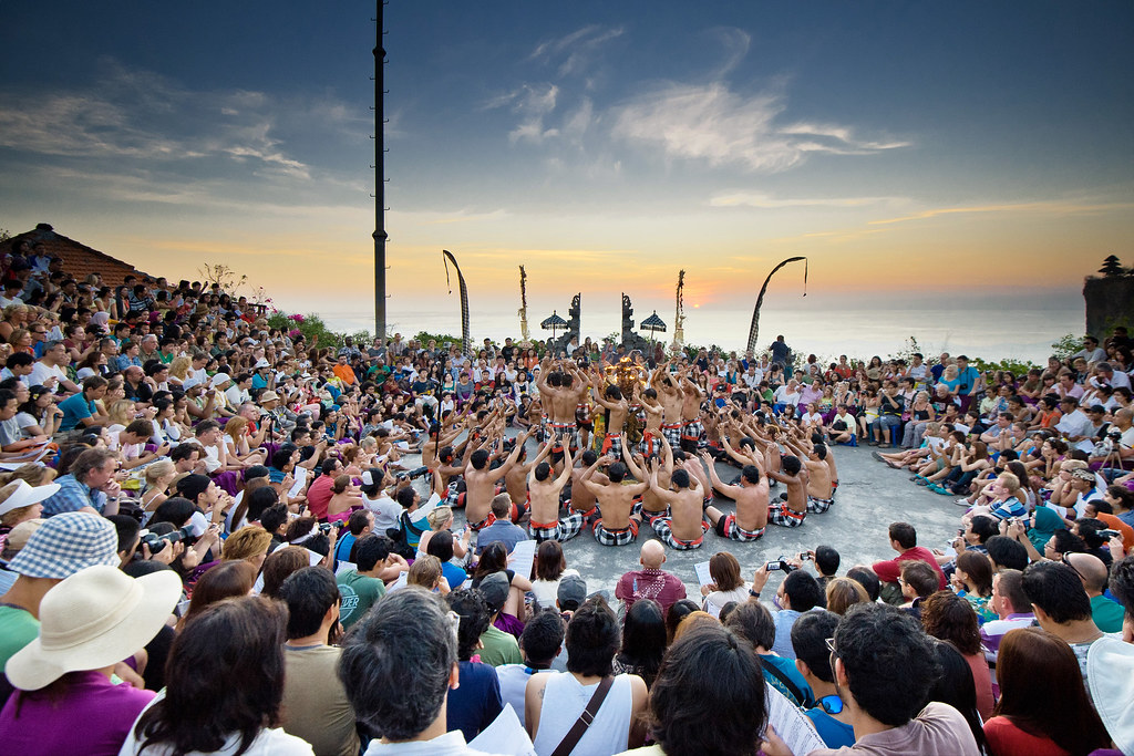 Detail Gambar Tari Kecak Dari Bali Nomer 15