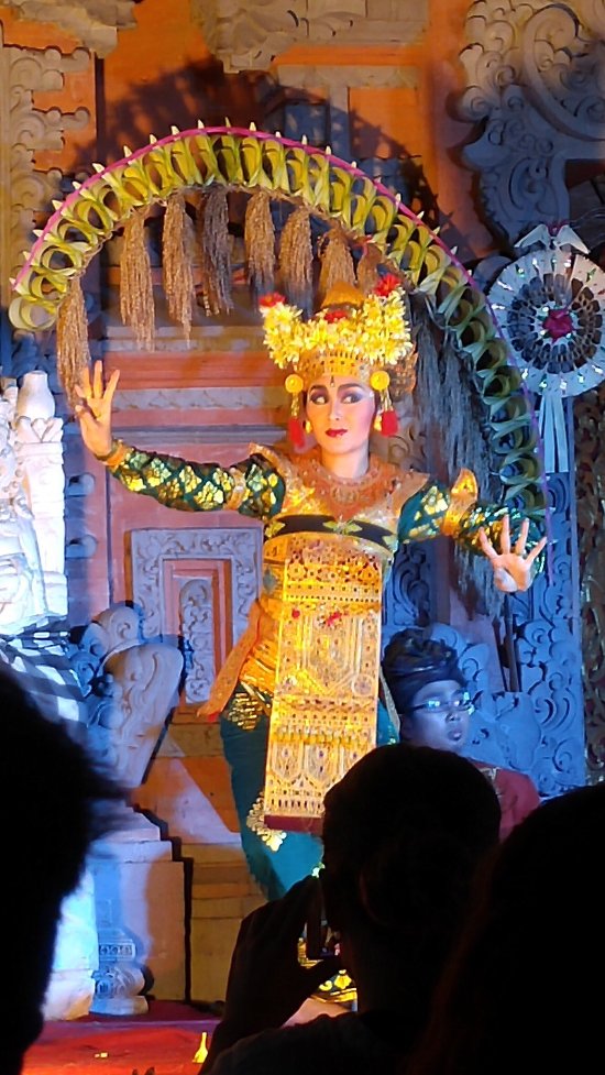 Detail Gambar Tari Legong Nomer 29