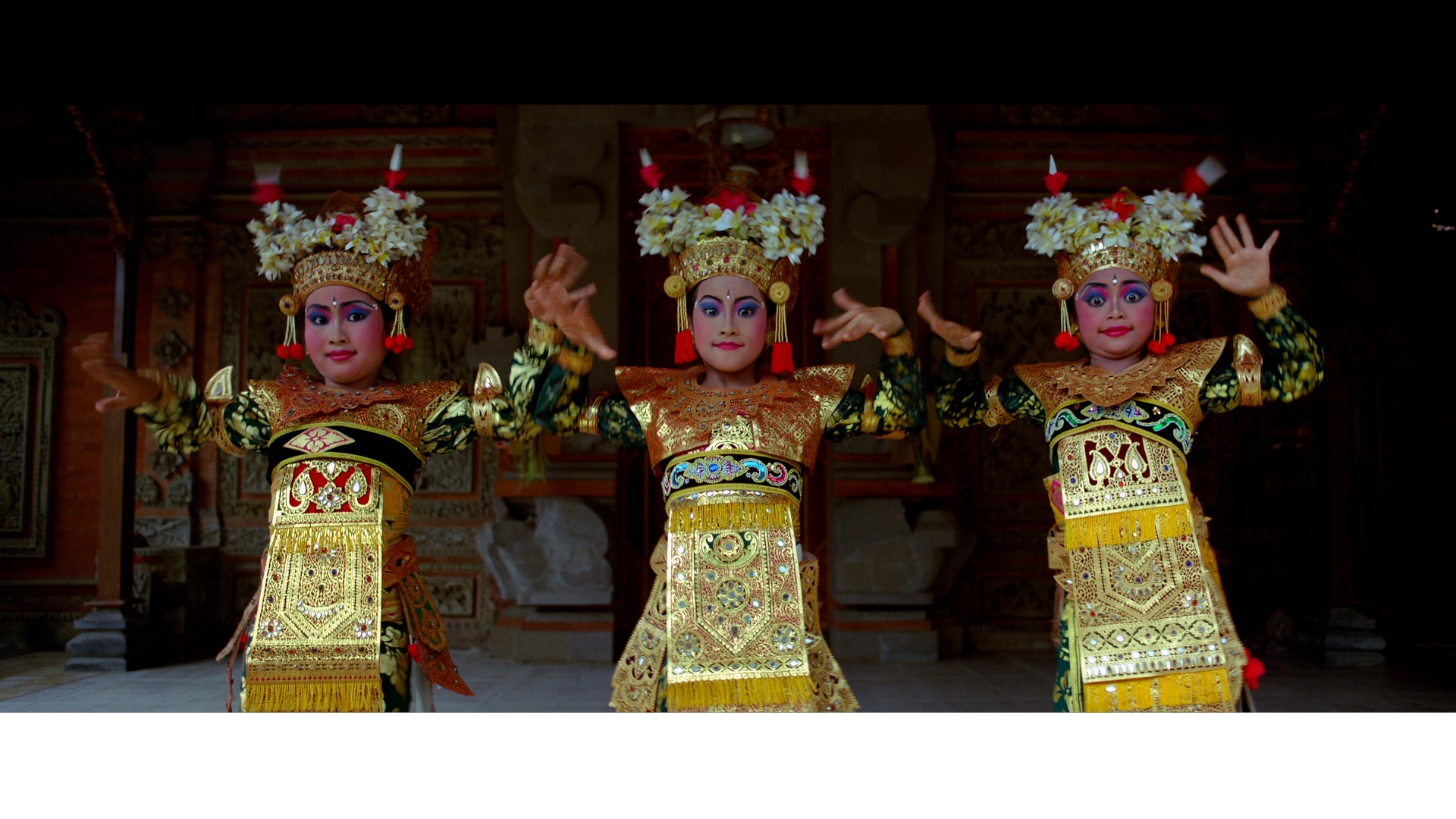 Detail Gambar Tari Legong Nomer 33