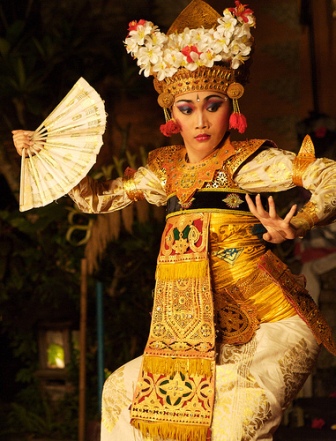 Detail Gambar Tari Legong Dari Bali Nomer 25