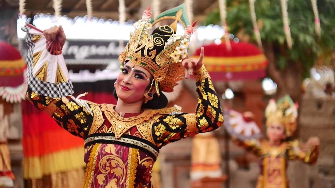 Detail Gambar Tari Legong Dari Bali Nomer 5