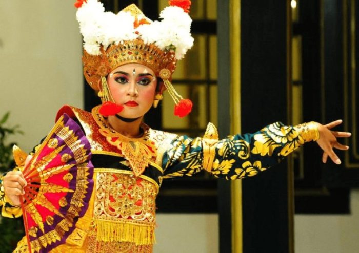 Detail Gambar Tari Legong Dari Bali Nomer 50