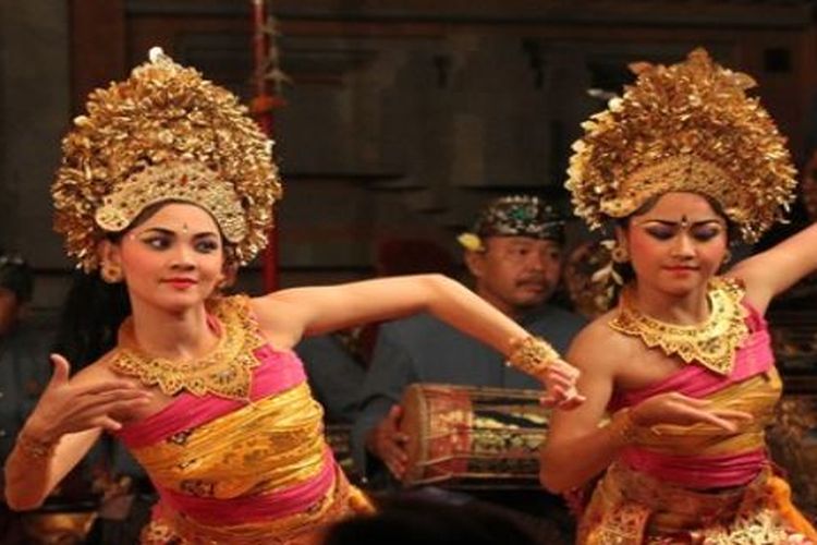 Detail Gambar Tari Pendet Dari Bali Nomer 4