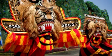 Detail Gambar Tari Reog Ponogoro Nomer 29