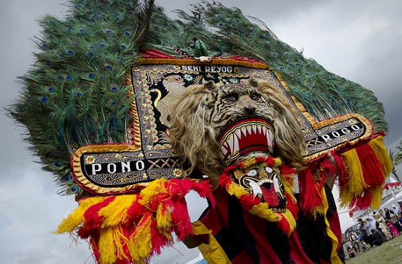 Detail Gambar Tari Reog Ponogoro Nomer 55