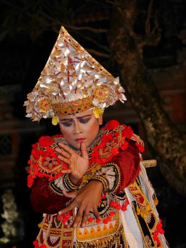 Detail Gambar Tari Tradisional Bali Nomer 55