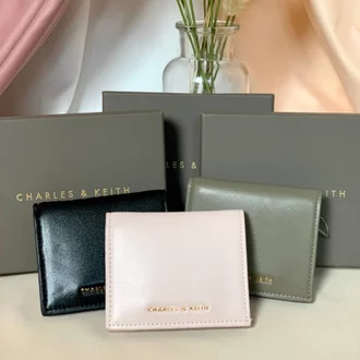 Detail Gambar Tas Charles And Keith Nomer 28