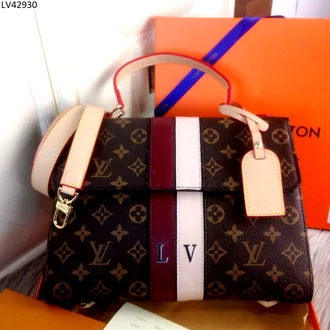 Detail Gambar Tas Lv Nomer 47