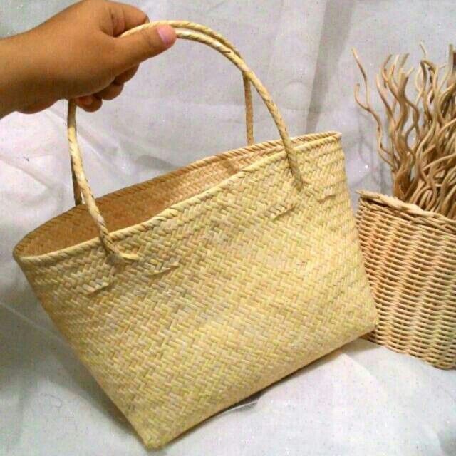 Detail Gambar Tas Rotan Nomer 19