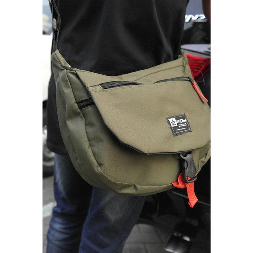 Detail Gambar Tas Samping Nomer 25