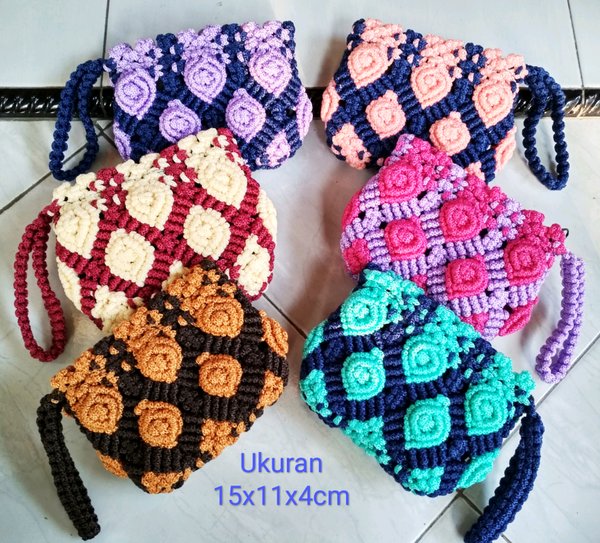 Detail Gambar Tas Tali Kur Motif Bunga Nomer 30