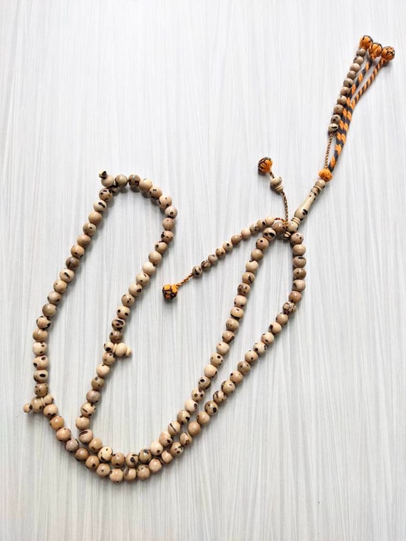 Detail Gambar Tasbih Dan Salib Nomer 25