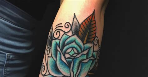 Detail Gambar Tato Batik Terbaru Nomer 16