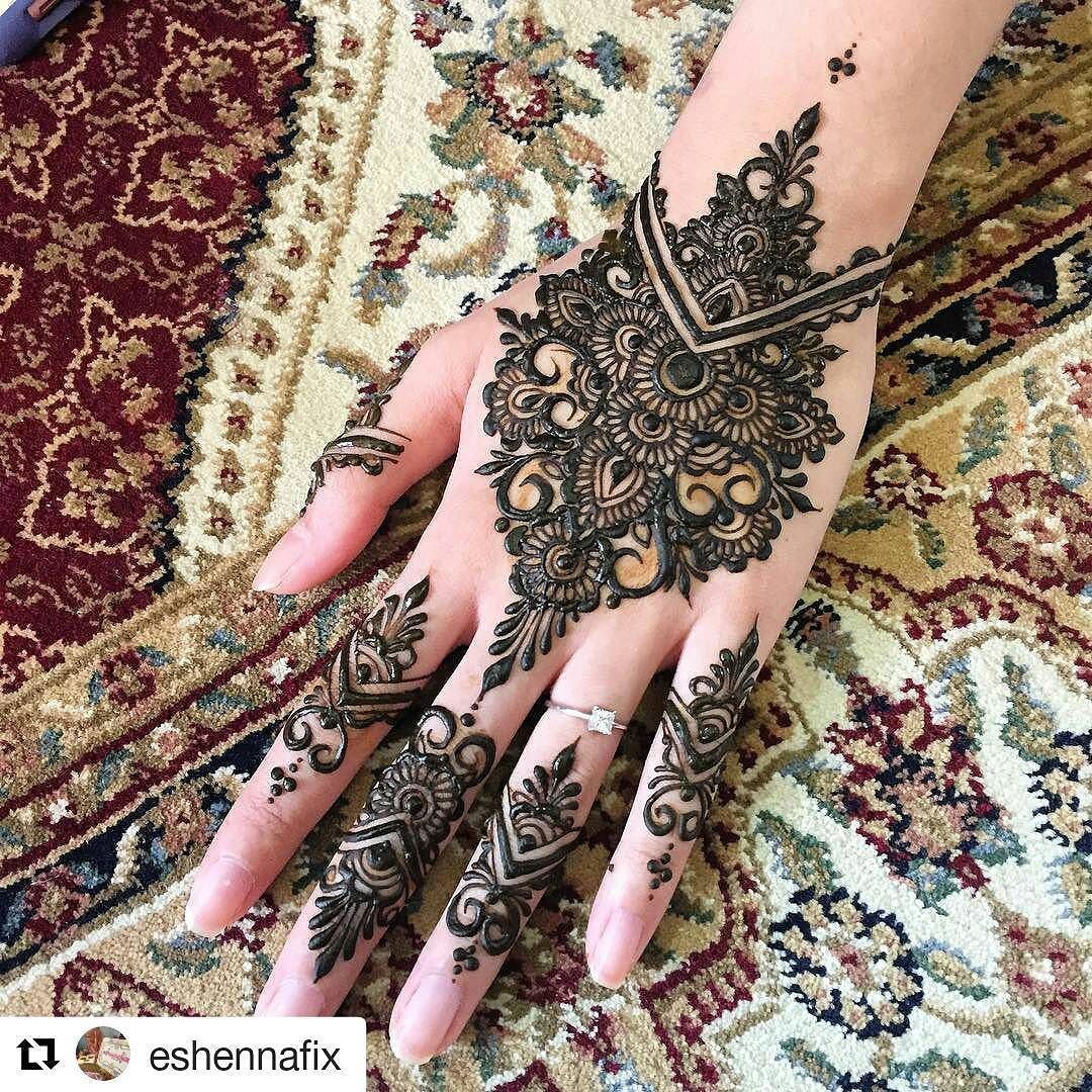 Detail Gambar Tato Henna Terbaik Nomer 18