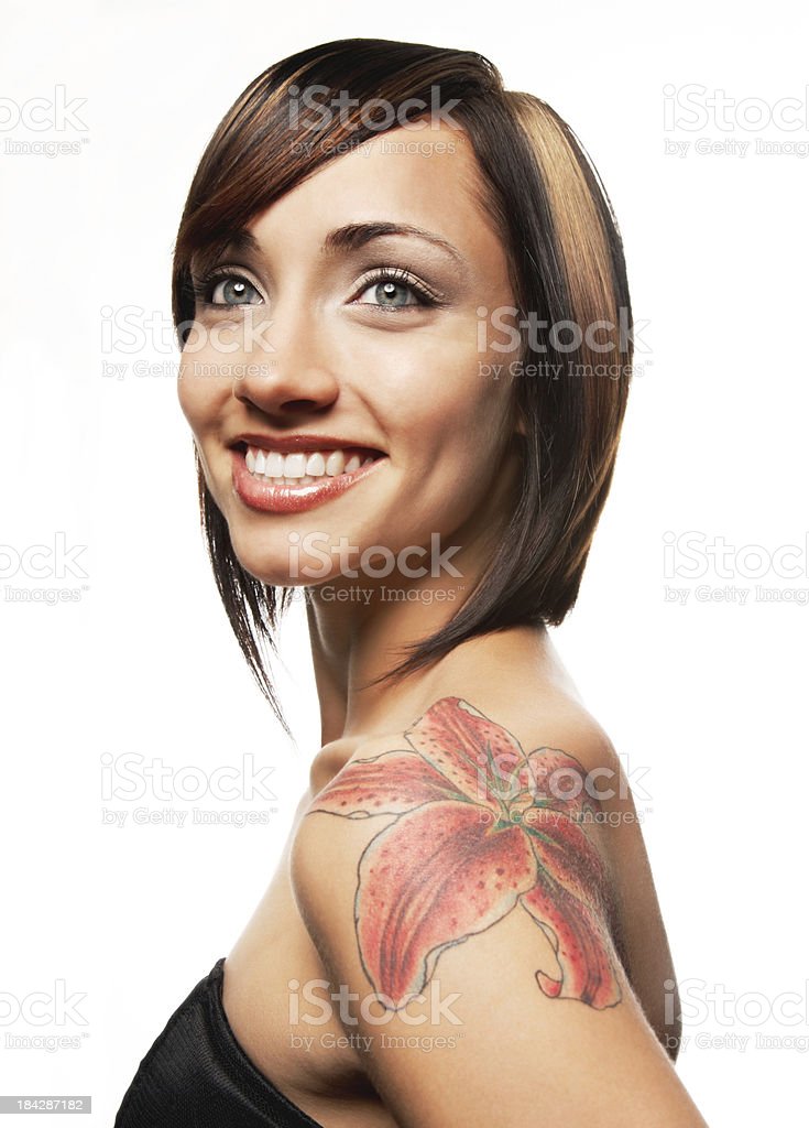 Detail Gambar Tato Wanita Cantik Nomer 43