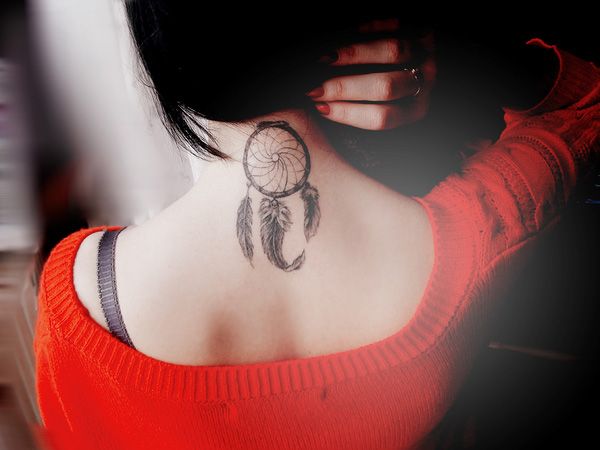 Detail Gambar Tattoos Di Leher Nomer 19