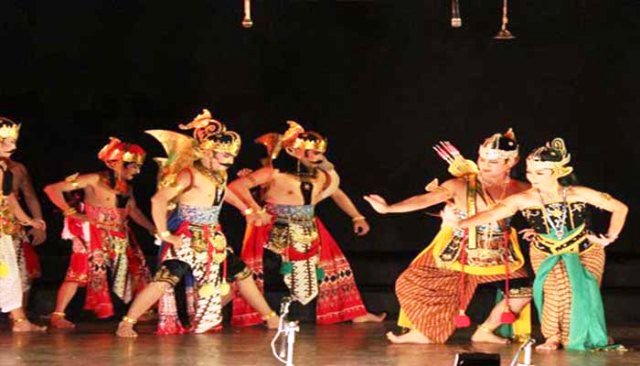 Detail Gambar Teater Tradisional Nomer 3