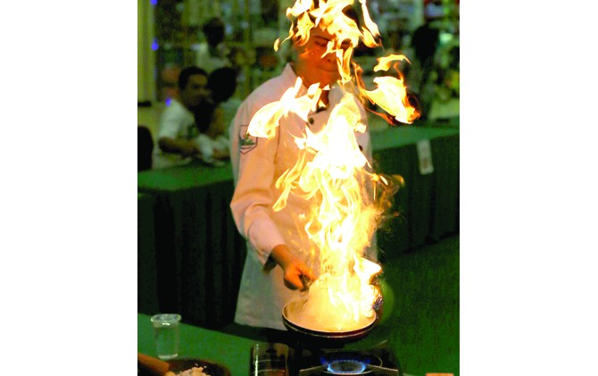 Detail Gambar Teknik Memasak Pakai Api Nomer 15