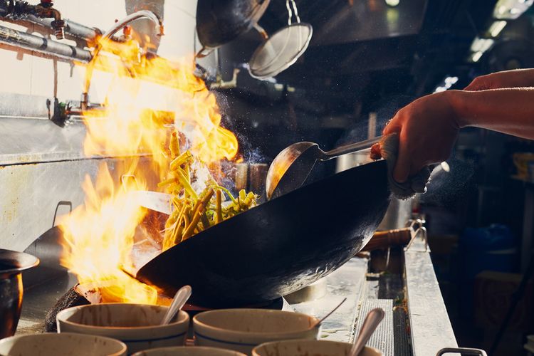 Detail Gambar Teknik Memasak Pakai Api Nomer 4