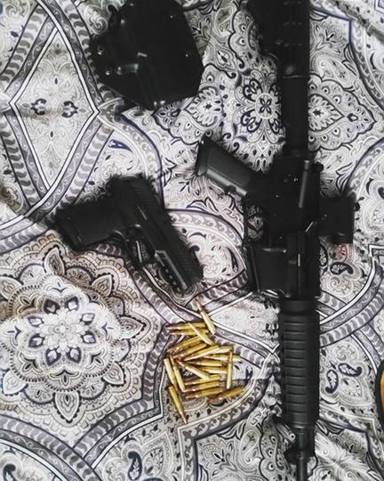 Detail Gambar Tembak Airsoftgun Bayangan Nomer 25