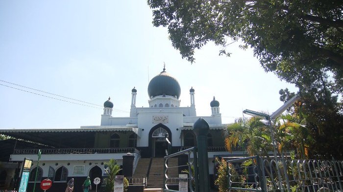 Detail Gambar Tempat Ibadah Umat Islam Nomer 41