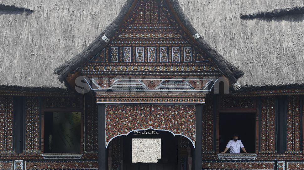 Detail Gambar Tempat Ibadah Yang Ada Di Tmii Nomer 43