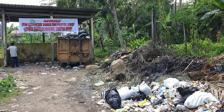 Detail Gambar Tempat Pembuangan Sampah Nomer 41