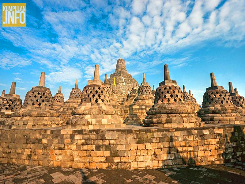 Detail Gambar Tempat Rekreasi Gambar Tempat Rekreasi Borobudur Nomer 50