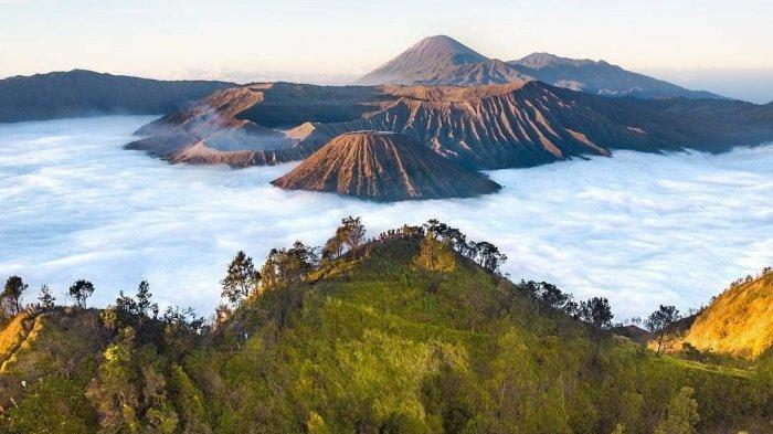 Detail Gambar Tempat Wisata Gunung Bromo Nomer 17