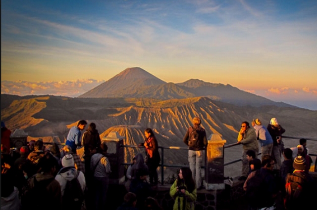 Detail Gambar Tempat Wisata Gunung Bromo Nomer 5