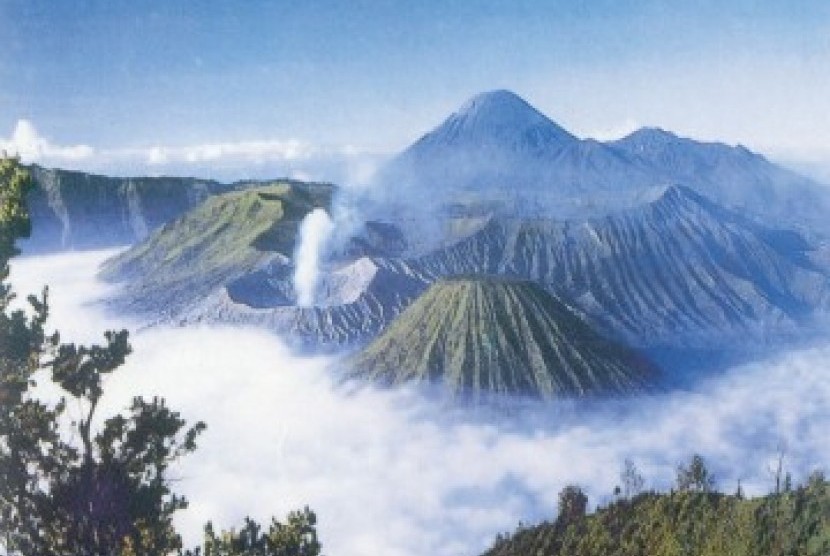 Detail Gambar Tempat Wisata Gunung Bromo Nomer 50