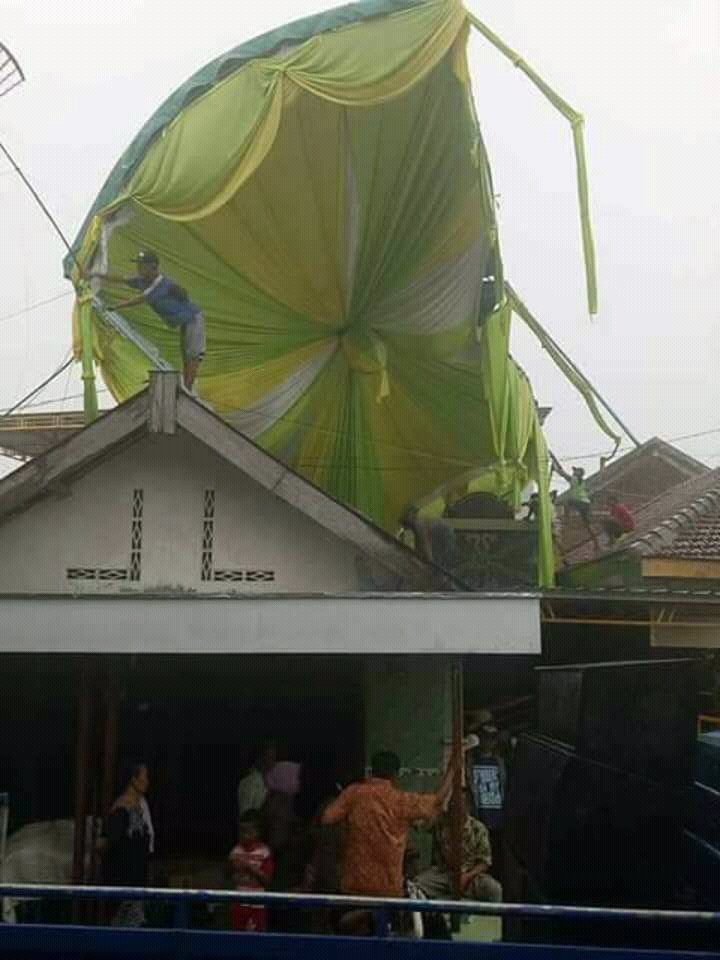 Detail Gambar Tenda Hajatan Nomer 29