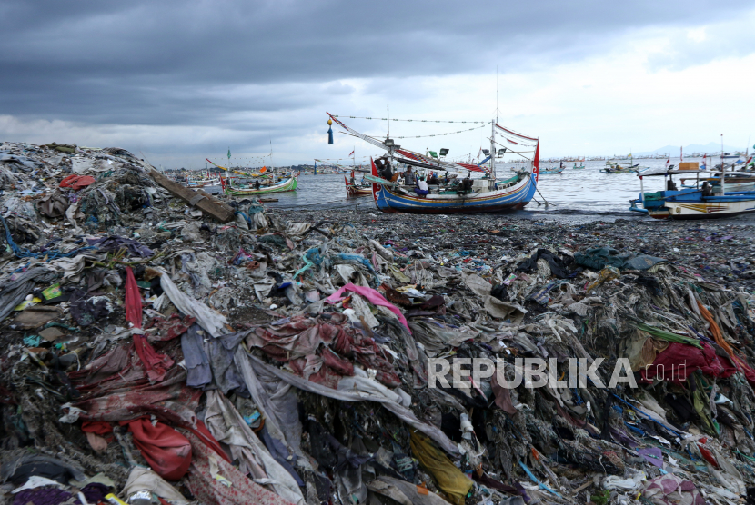 Detail Gambar Tentang Ekosistem Sumberdaya Perikanan Nomer 39