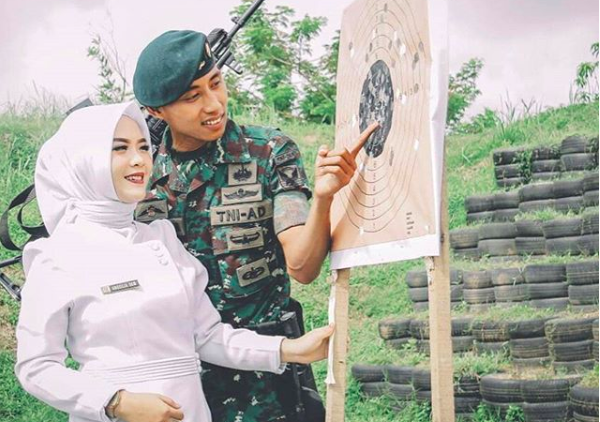 Detail Gambar Tentara Dan Perawat Nomer 15