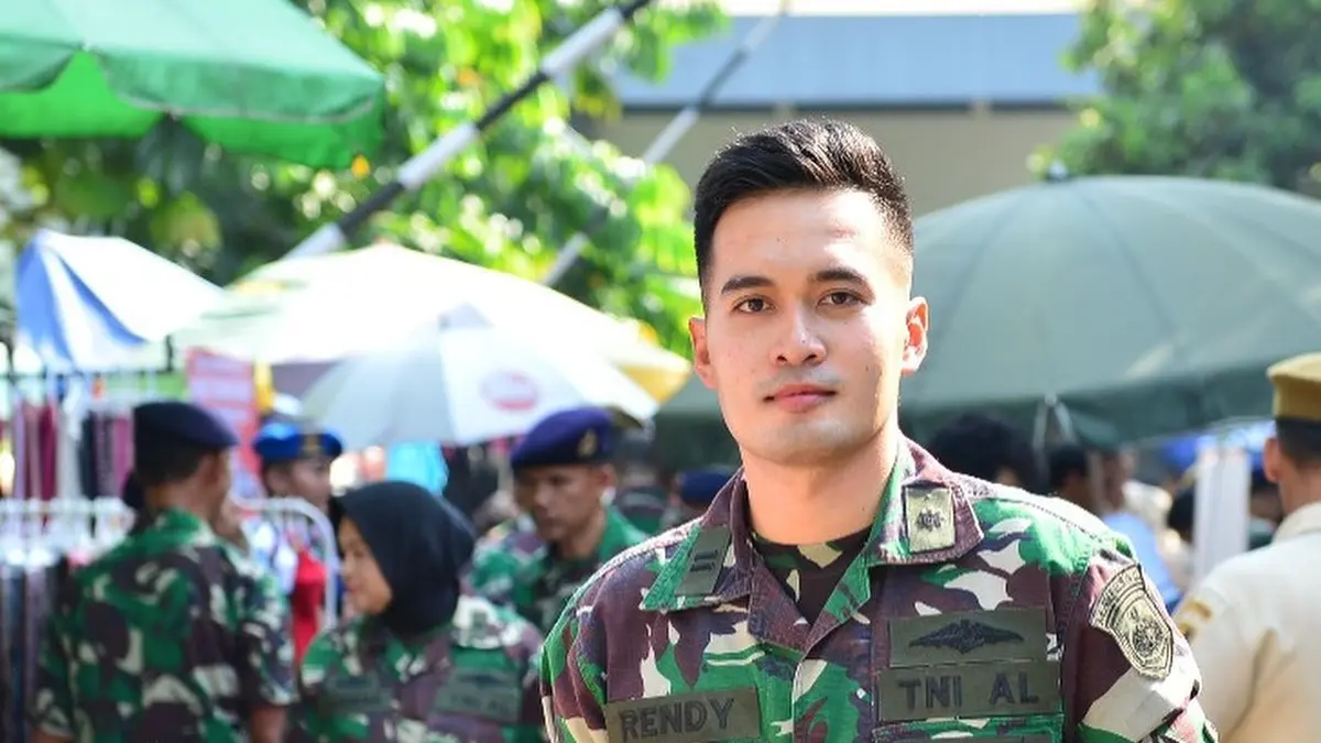 Detail Gambar Tentara Ganteng Nomer 18