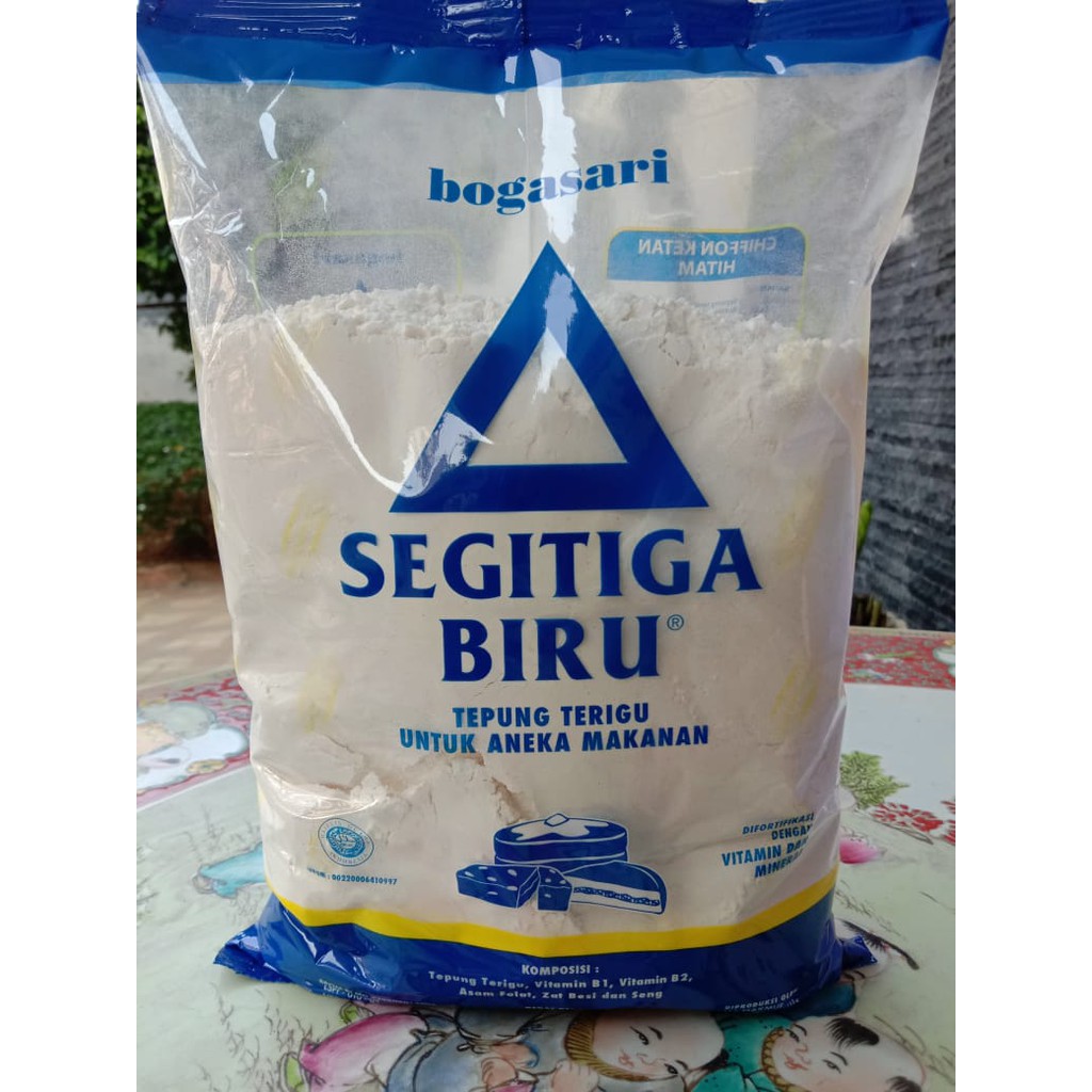 Detail Gambar Tepung Segitiga Biru Nomer 34