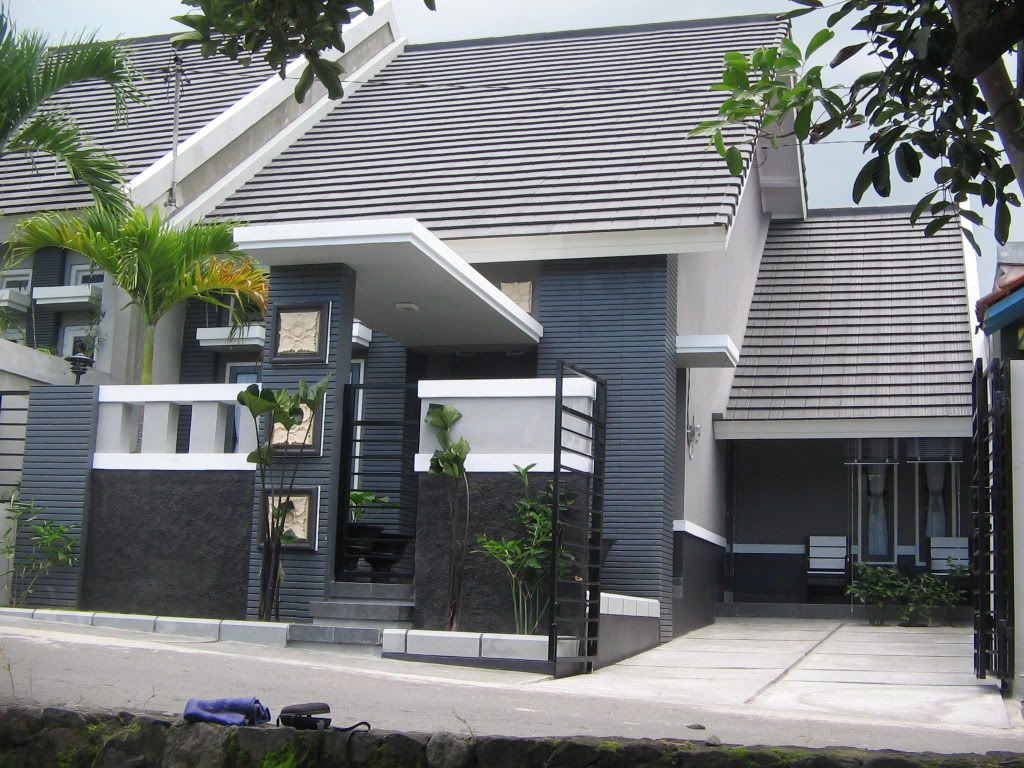 Detail Gambar Teras Rumah Klasik Modern Nomer 20