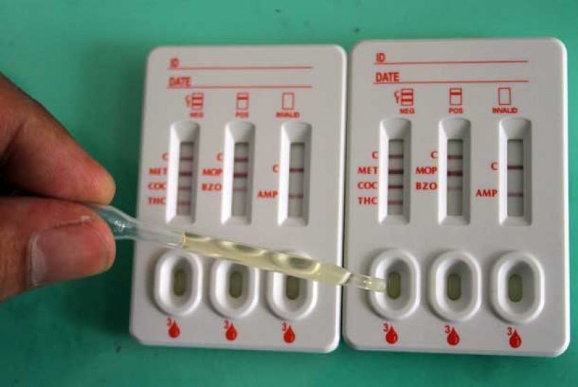 Detail Gambar Tes Urine Positif Narkoba Nomer 3