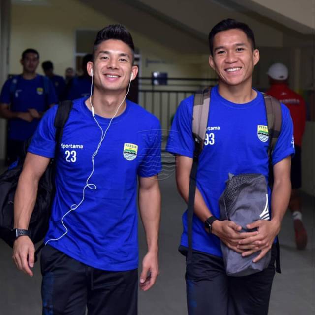 Gambar Tim Persib Gambar Atribut Persib - KibrisPDR