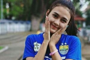 Detail Gambar Tim Persib Gambar Atribut Persib Nomer 25