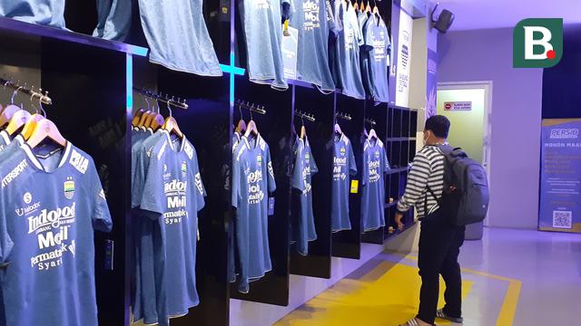 Detail Gambar Tim Persib Gambar Atribut Persib Nomer 44