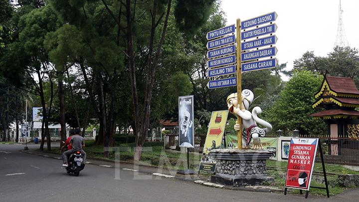 Detail Gambar Tmii Jakarta Nomer 49