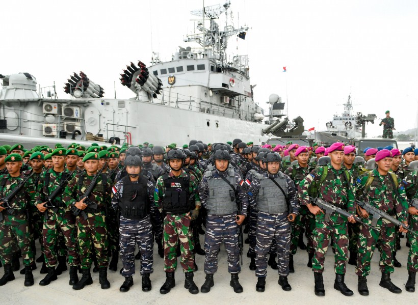 Detail Gambar Tni Keren Nomer 45