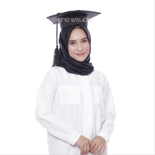 Detail Gambar Toga Wisuda Animasi Cowo Nomer 23