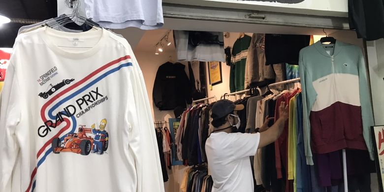 Detail Gambar Toko Baju Yang Ada Di Jakarta Nomer 20