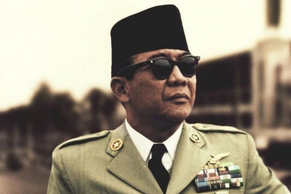 Detail Gambar Tokoh Pahlawan Soekarno Nomer 38